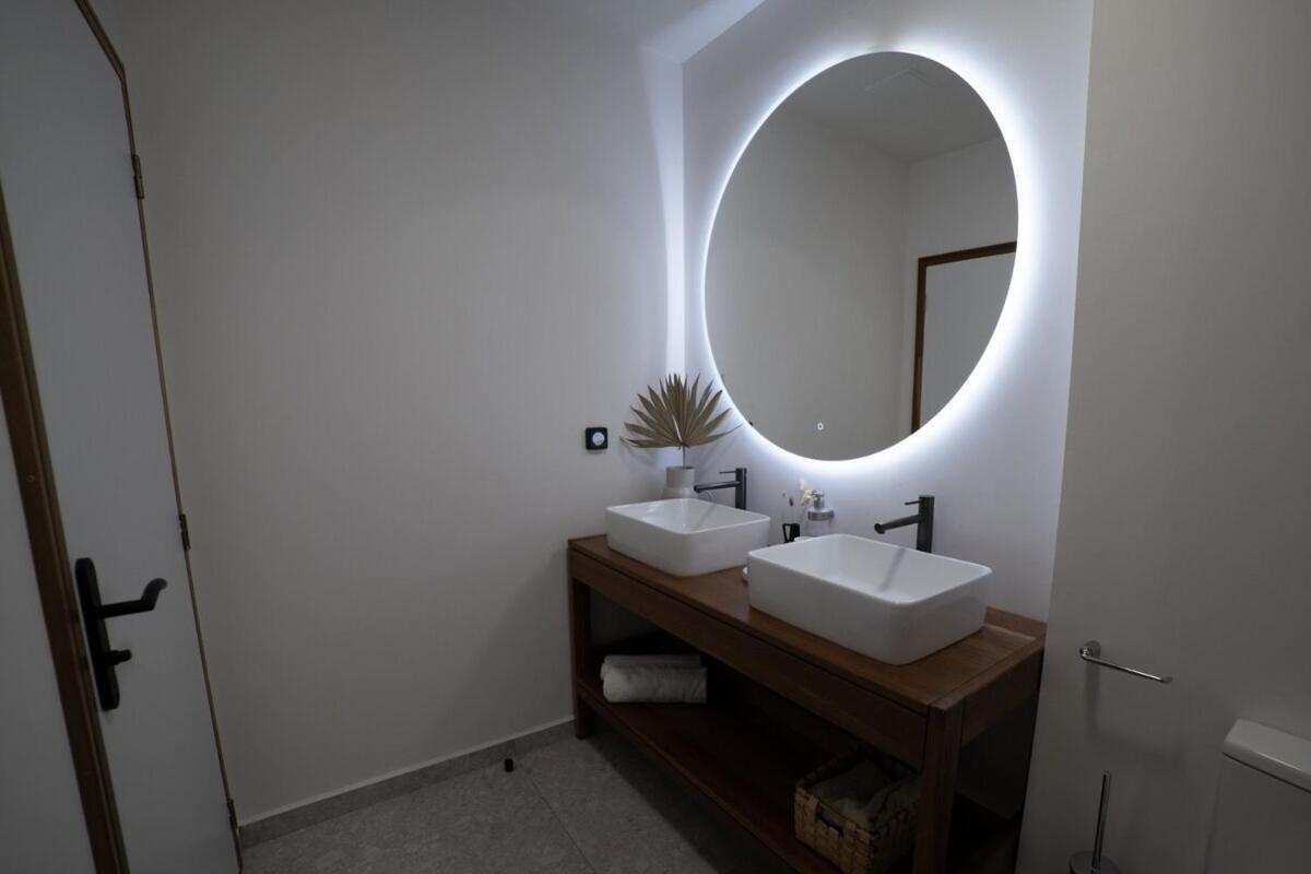 Maison Le Patio Saint-Denis Ngoại thất bức ảnh