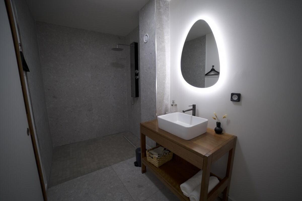 Maison Le Patio Saint-Denis Ngoại thất bức ảnh
