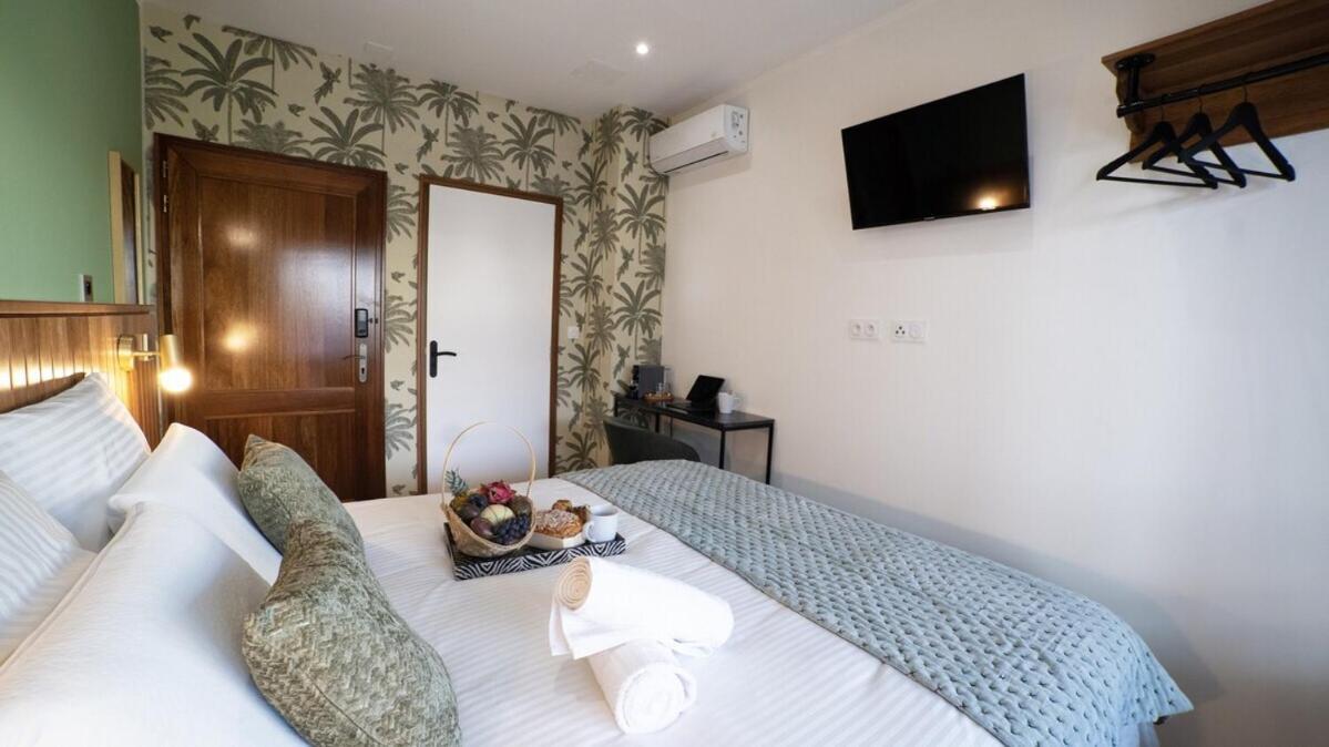 Maison Le Patio Saint-Denis Ngoại thất bức ảnh