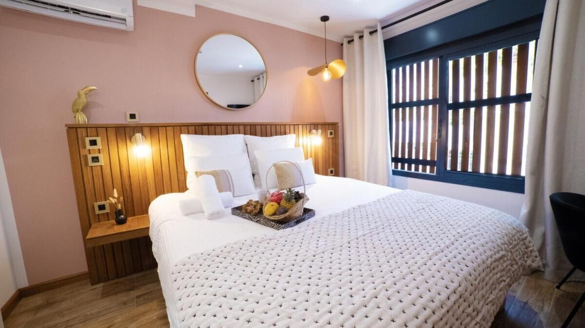 Maison Le Patio Saint-Denis Ngoại thất bức ảnh