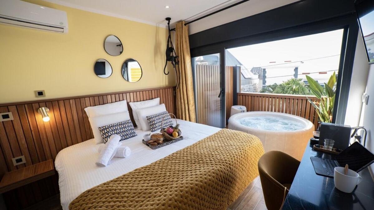 Maison Le Patio Saint-Denis Ngoại thất bức ảnh